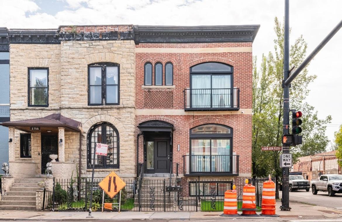 Cozy 2 Brm Apartment Mins Away From United Center Chicago Exterior foto